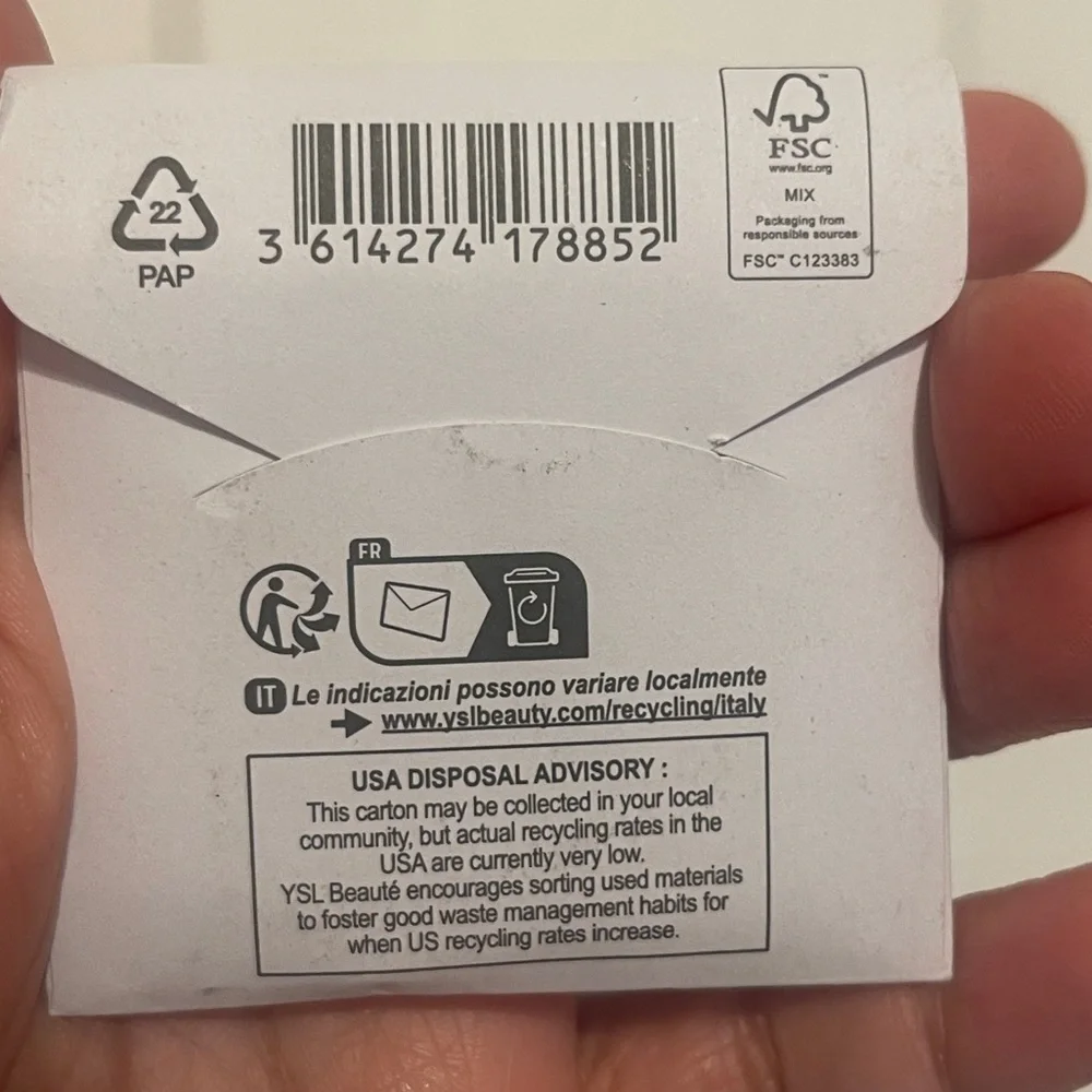 YSL Pink Heart Mirror NEW - Picture 3 of 3